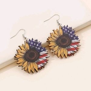 🌻Wooden American Sunflower Drop Earrings
